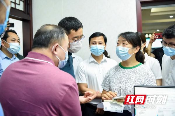 北京最新医保套现24小时微信方法分析(最方便真实的北京医保卡提现套取微信方法)